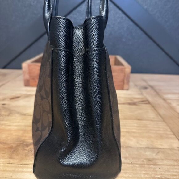 Coach Bag and Wallet Set - Picture 4 of 16